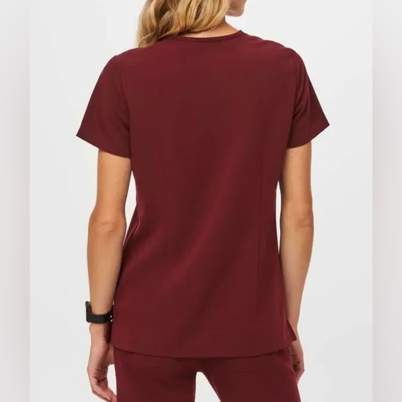 Figs Casma Three Pocket Scrub Top Burgundy Women XL RN,Medical Professional EUC! - Picture 6 of 11
